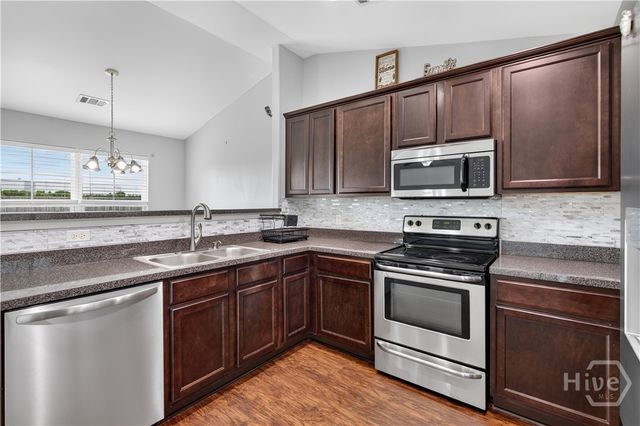 10 Hasty Point Road, Port Wentworth, GA 31407