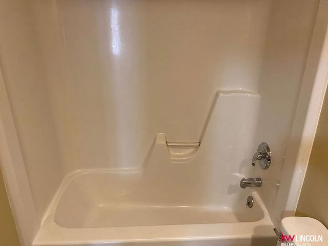 6834 Whitewater Lane, Lincoln, NE 68521