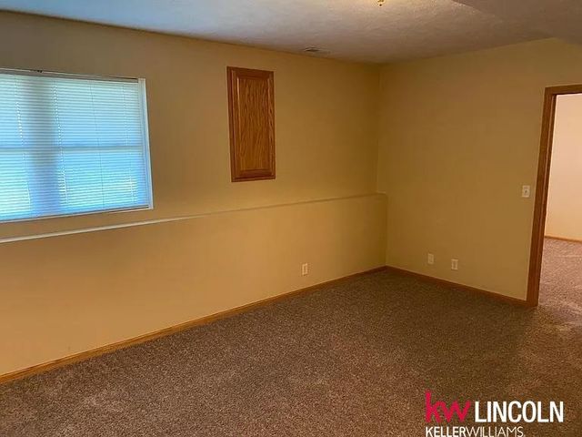 6834 Whitewater Lane, Lincoln, NE 68521