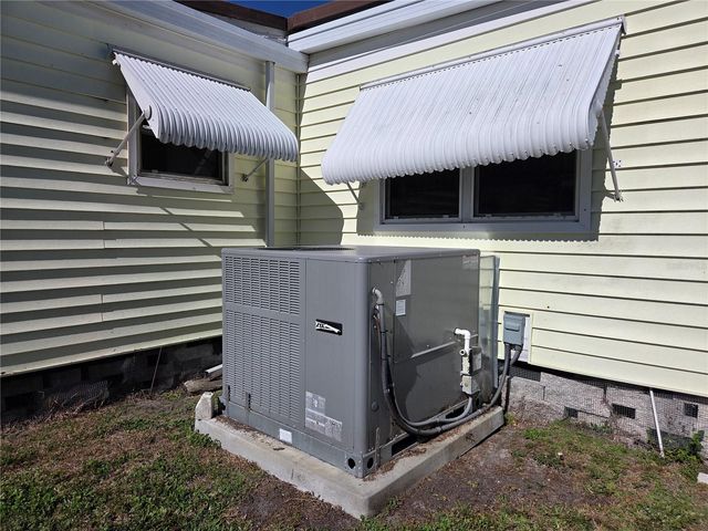 6100 62ND AVENUE N 34, Pinellas Park, FL 33781