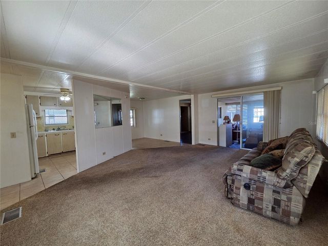 6100 62ND AVENUE N 34, Pinellas Park, FL 33781