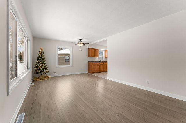 2782 Eleanor Street, Portage, IN 46368