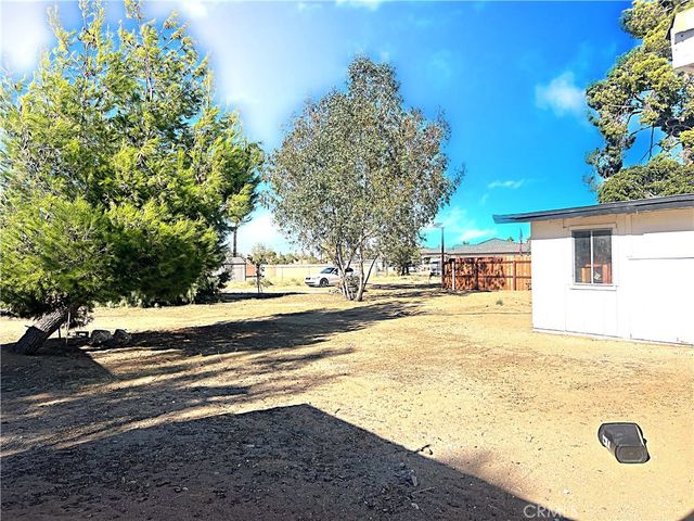 40115 15th Street W B, Palmdale, CA 93551