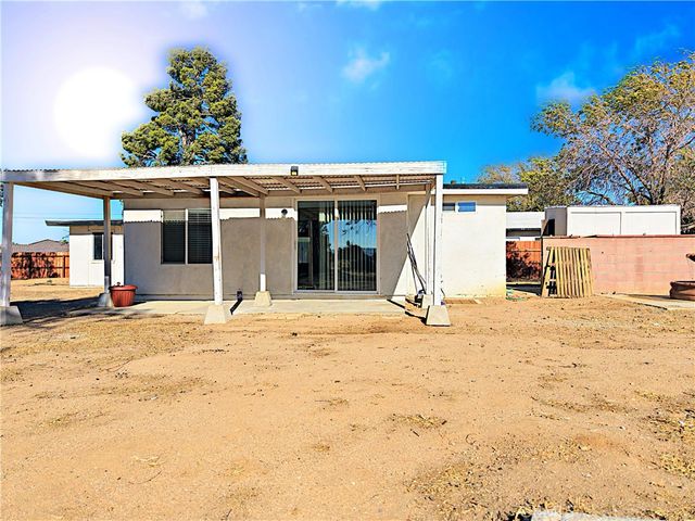 40115 15th Street W B, Palmdale, CA 93551