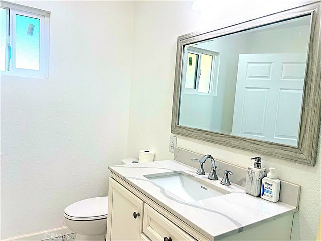 40115 15th Street W B, Palmdale, CA 93551