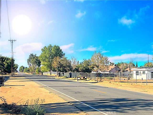 40115 15th Street W B, Palmdale, CA 93551