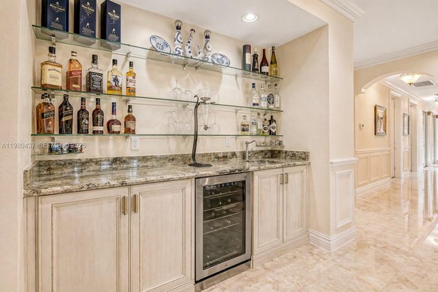 13425 SW 37th Pl, Davie, FL 33330