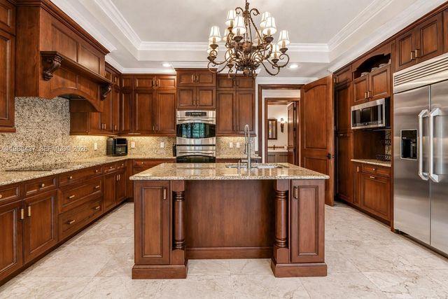 13425 SW 37th Pl, Davie, FL 33330