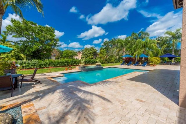 13425 SW 37th Pl, Davie, FL 33330
