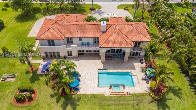 13425 SW 37th Pl, Davie, FL 33330