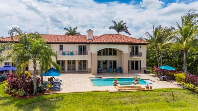 13425 SW 37th Pl, Davie, FL 33330