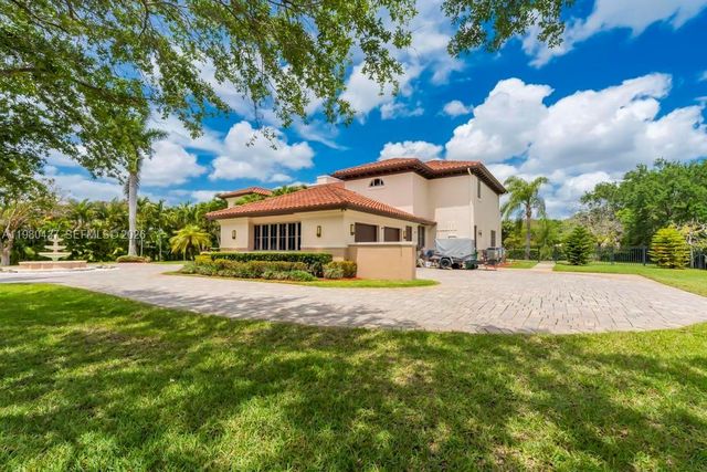 13425 SW 37th Pl, Davie, FL 33330