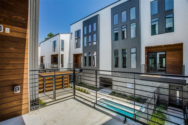 2180 Bennett Avenue 303, Dallas, TX 75206