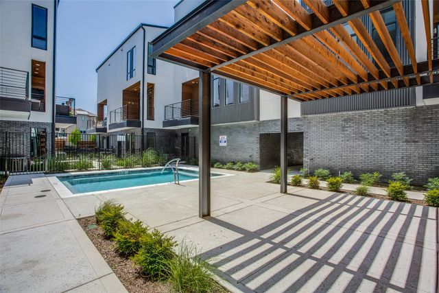 2180 Bennett Avenue 303, Dallas, TX 75206