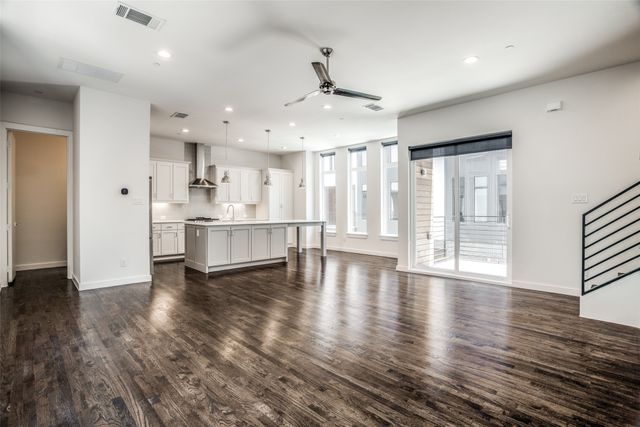 2180 Bennett Avenue 303, Dallas, TX 75206