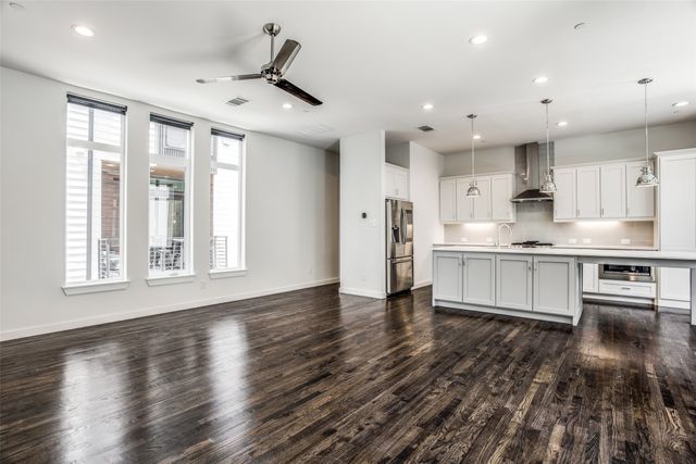 2180 Bennett Avenue 303, Dallas, TX 75206