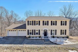 7031 Crown RD, Roanoke, VA 24018