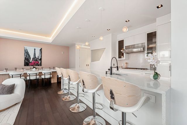 22 Liberty Dr 9, Boston, MA 02210