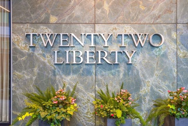 22 Liberty Dr 9, Boston, MA 02210