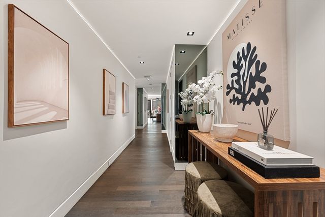 22 Liberty Dr 9, Boston, MA 02210