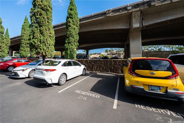 4300 Waialae Avenue A203, Honolulu, HI 96816