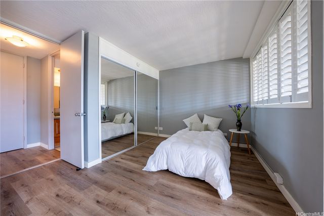4300 Waialae Avenue A203, Honolulu, HI 96816