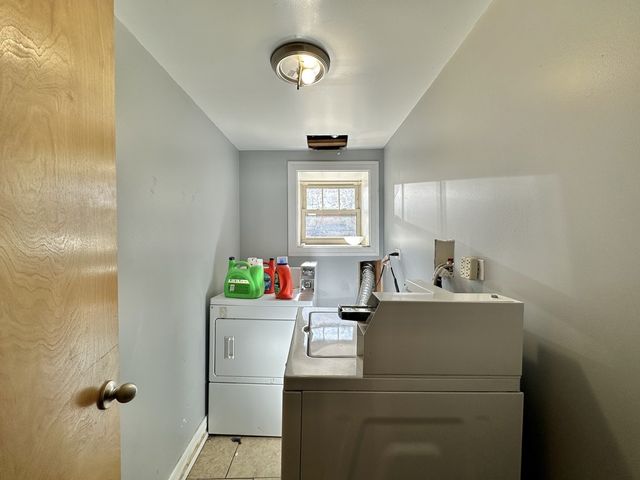 2835 N Damen Avenue 2R, Chicago, IL 60618