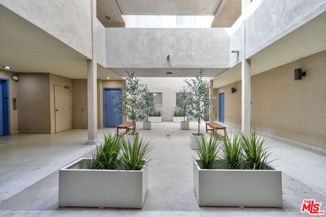 1101 Lincoln Boulevard 1, Santa Monica, CA 90403