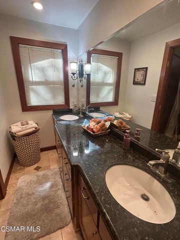 26710 Pinecreek Drive, Wrightwood, CA 92397