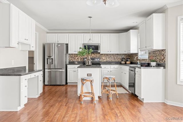 10418 Brynmore Dr, Chesterfield, VA 23237
