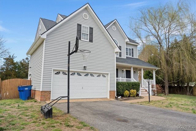 10418 Brynmore Dr, Chesterfield, VA 23237