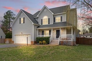 10418 Brynmore Dr, Chesterfield, VA 23237