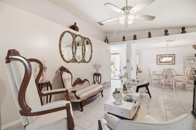 6644 Picante Circle, Fort Pierce, FL 34951