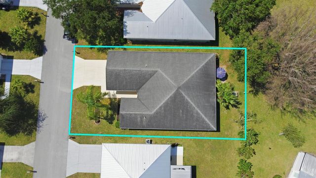 6644 Picante Circle, Fort Pierce, FL 34951
