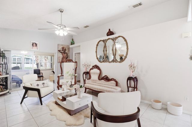 6644 Picante Circle, Fort Pierce, FL 34951