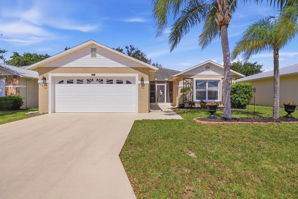 6644 Picante Circle, Fort Pierce, FL 34951