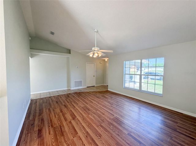 17052 SW 39TH CIRCLE, Ocala, FL 34473