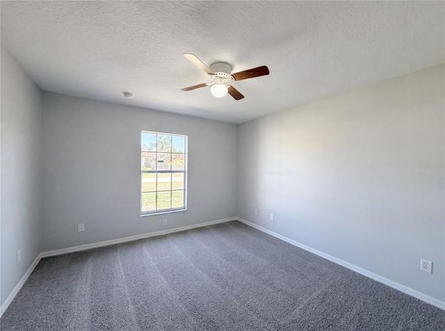 17052 SW 39TH CIRCLE, Ocala, FL 34473