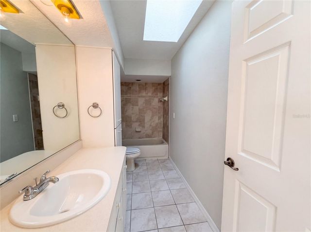 17052 SW 39TH CIRCLE, Ocala, FL 34473