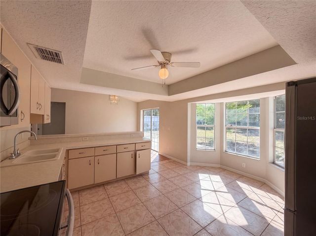 17052 SW 39TH CIRCLE, Ocala, FL 34473