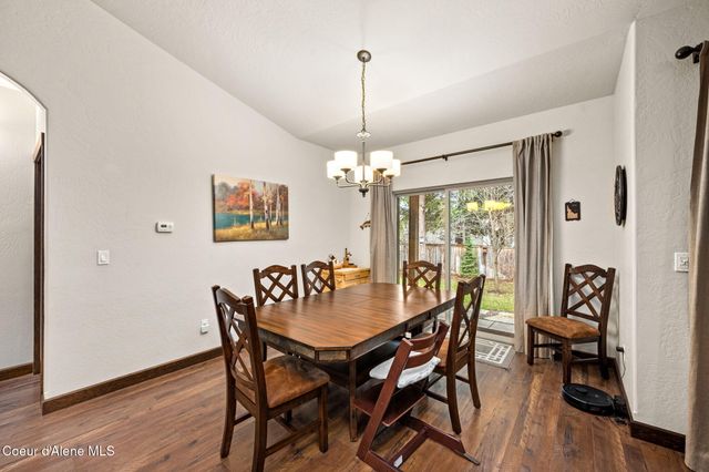 6966 N Glensford DR, Coeur D'alene, ID 83815