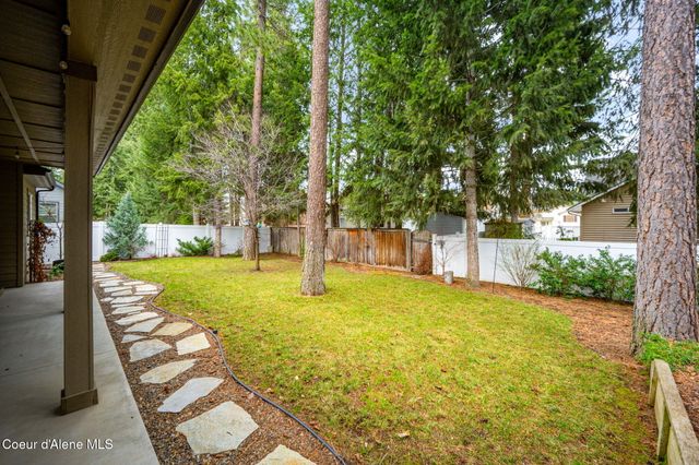 6966 N Glensford DR, Coeur D'alene, ID 83815