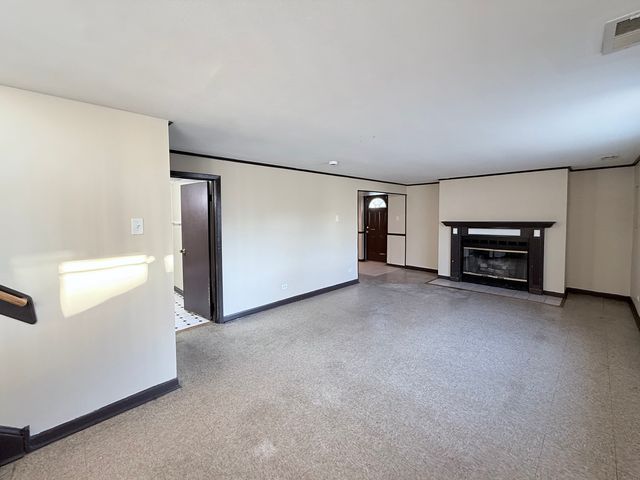 19816 Orchard Avenue, Lynwood, IL 60411