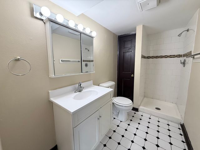 19816 Orchard Avenue, Lynwood, IL 60411