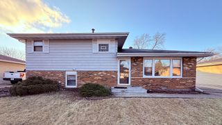 19816 Orchard Avenue, Lynwood, IL 60411