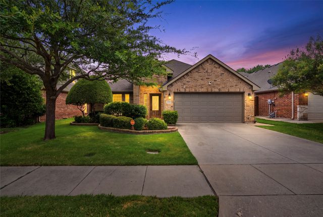 2933 Dog Leg Trail, Mckinney, TX 75069