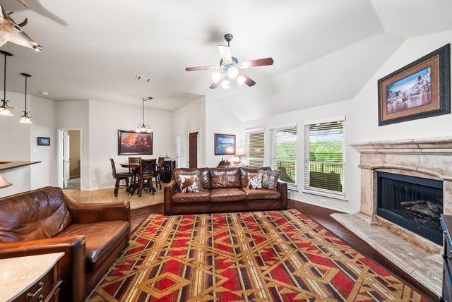 2933 Dog Leg Trail, Mckinney, TX 75069