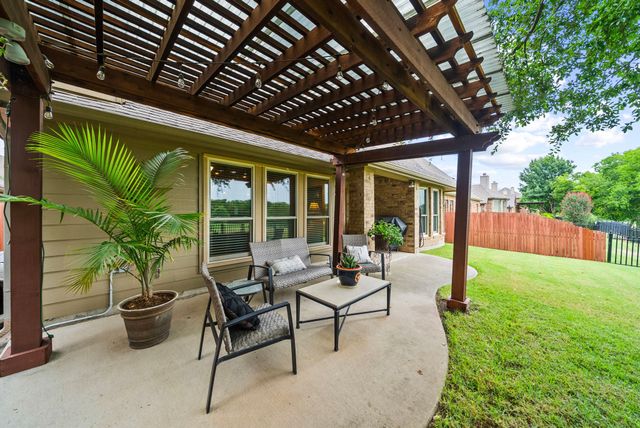 2933 Dog Leg Trail, Mckinney, TX 75069
