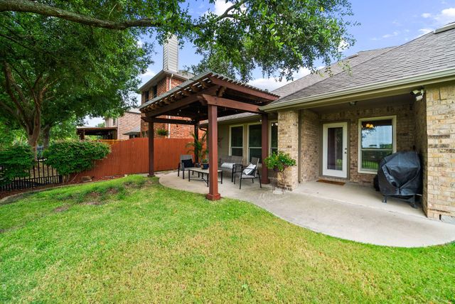 2933 Dog Leg Trail, Mckinney, TX 75069