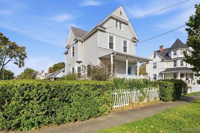 202 81st Street, Niagara Falls, NY 14304